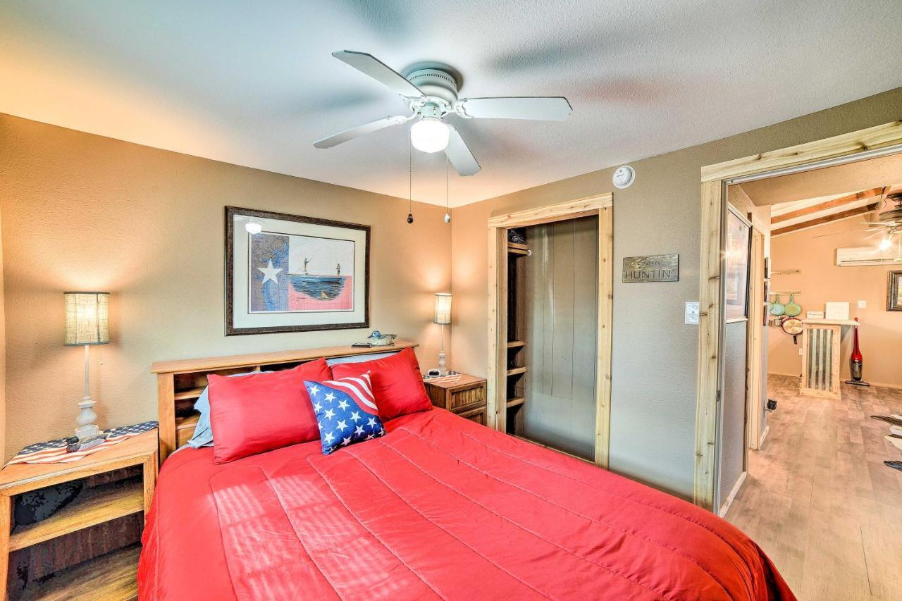 Vibrant Rockport Cottage 4 Mi To Beach And Fishing! ภายนอก รูปภาพ